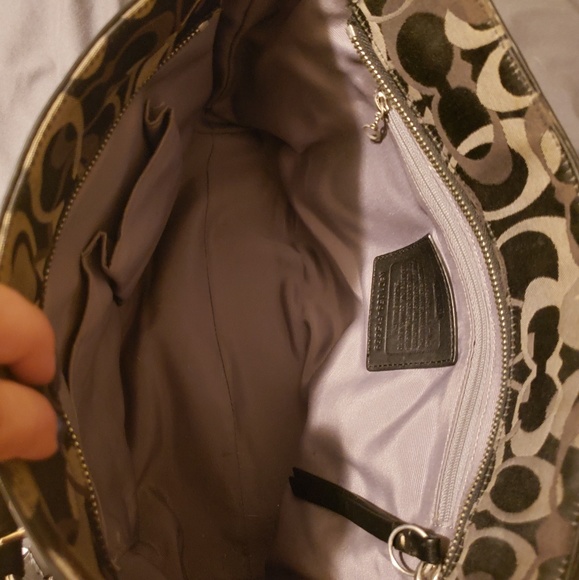 Coach tote - Picture 2 of 4